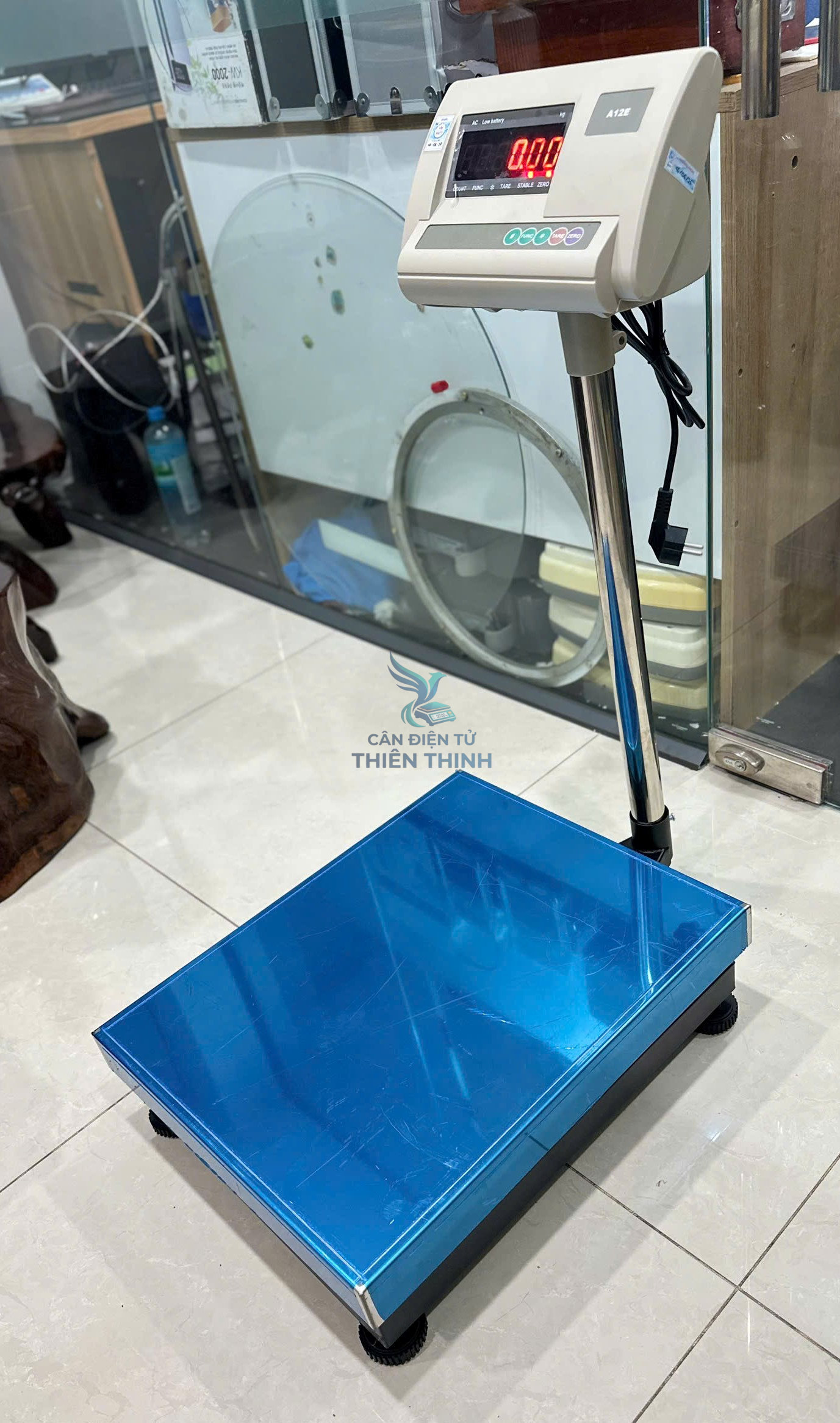 Cân bàn điện tử 40cm x 50cm: Giải pháp cân chính xác cho công nghiệp và thương mại
