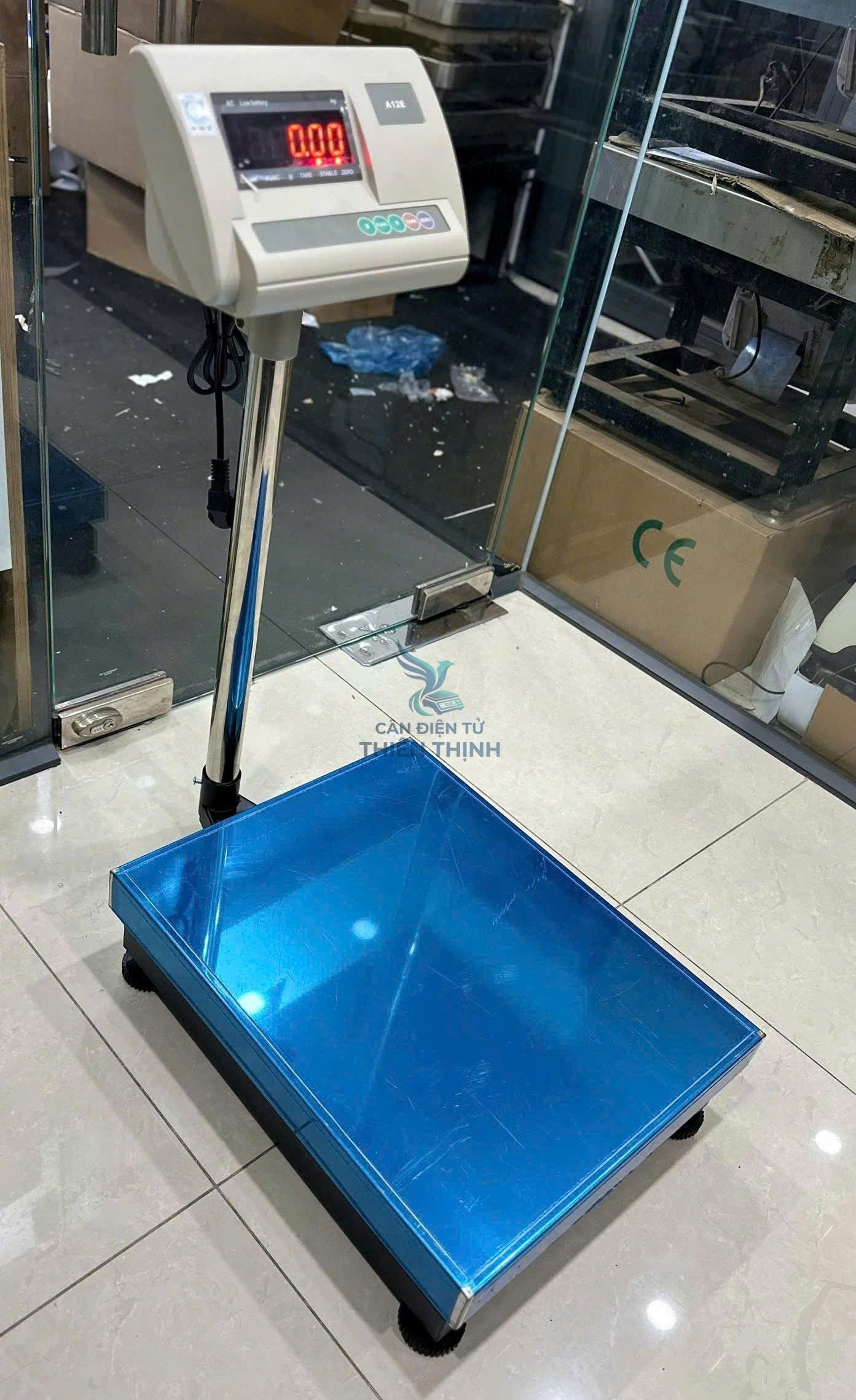 Cân bàn điện tử 40cm x 50cm: Giải pháp cân chính xác cho công nghiệp và thương mại
