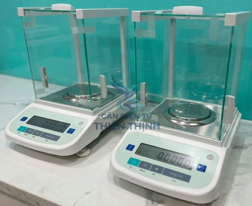 Cân điện tử phân tích 4 số lẻ JADEVER JBS-S2204: Tổng quan và ứng dụng