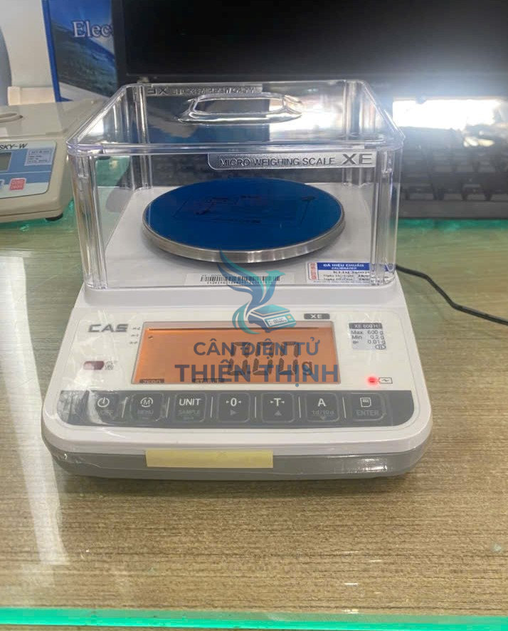 Cân phân tích CAS XE 600g/ 0.01g.