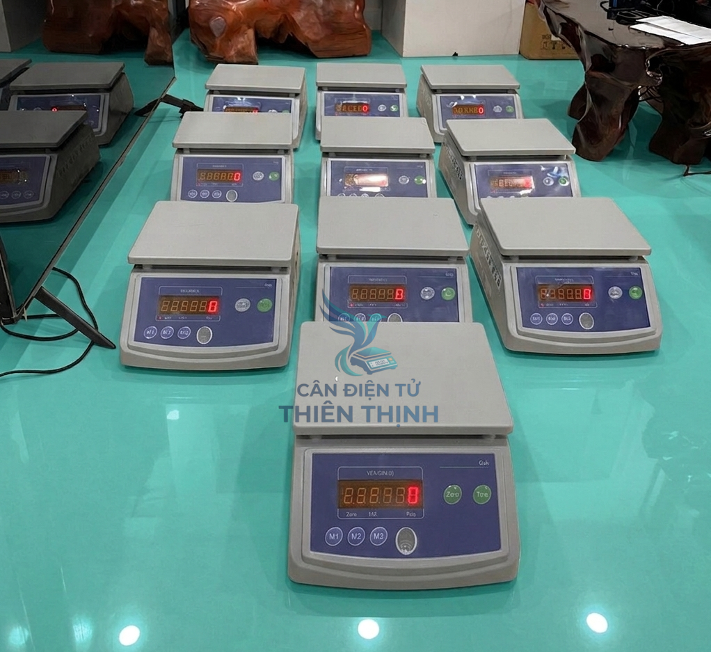 Cân điện tử CUP - cân thủy sản chống nước.